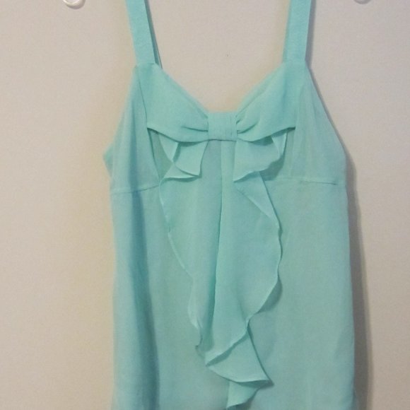 Lauren Conrad-size Med-light green - Picture 1 of 4